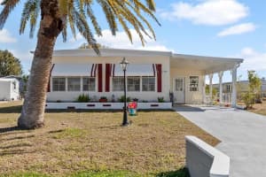 1557 Blue Heron Dr, ENGLEWOOD