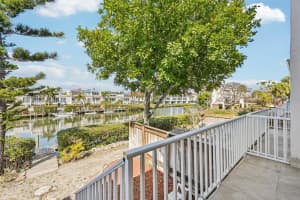 3701 EAST BAY DRIVE #5, HOLMES BEACH, FL 34217 - MLS#MFRA4681494