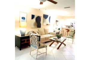 7143 WOOD CREEK DRIVE, SARASOTA, FL 34231 - MLS#MFRA4681524