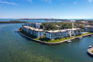 4320 Falmouth Dr #103, LONGBOAT KEY