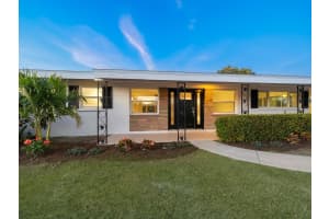 2551 HIBISCUS STREET, SARASOTA, FL 34239 - MLS#MFRA4681532