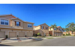 3659 PARKRIDGE CIRCLE, SARASOTA, FL 34243 - MLS#MFRA4681557