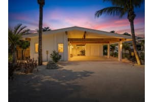 102 TUNA STREET, ANNA MARIA, FL 34216 - MLS#MFRA4681558