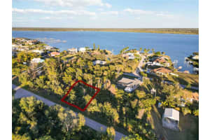 3552 DWIGHT STREET, PORT CHARLOTTE, FL 33981 - MLS#MFRA4681623