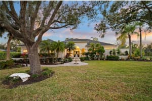 10147 CHERRY HILLS AVENUE CIRCLE, BRADENTON, FL 34202 - MLS#MFRA4681743