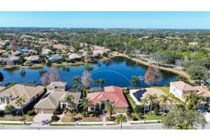 8212 CHAMPIONSHIP COURT, LAKEWOOD RANCH, FL 34202 - MLS#MFRA4681763