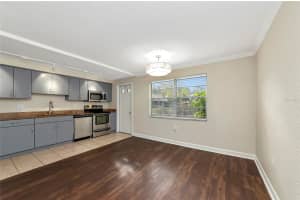 960 HIGHLAND STREET, SARASOTA, FL 34234 - MLS#MFRA4681849