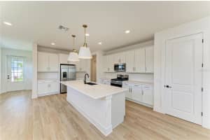 1051 WATERLINE COURT, SARASOTA, FL 34240 - MLS#MFRA4681889