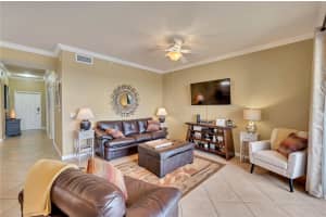 7019 River Hammock Dr #202 Bradenton, FL 34212 - Off Market