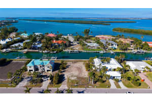 721 EMERALD HARBOR DRIVE, LONGBOAT KEY, FL 34228 - MLS#MFRA4681959