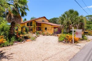 3117 JAMAICA STREET, SARASOTA, FL 34231 - MLS#MFRA4681988