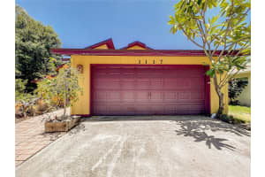 3117 JAMAICA STREET, SARASOTA, FL 34231 - MLS#MFRA4681988