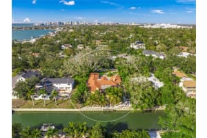 1634 LODGE DRIVE, SARASOTA, FL 34239 - MLS#MFRA4681996