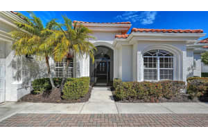 2482 DICK WILSON DRIVE, SARASOTA, FL 34240 - MLS#MFRA4682013