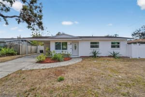 4946 Brookmeade Dr, SARASOTA