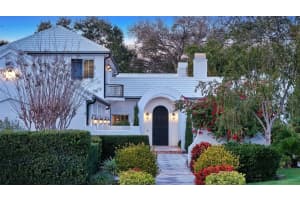 1729 CHEROKEE DRIVE, SARASOTA, FL 34239 - MLS#MFRA4682051