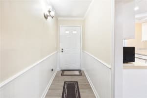 6211 TIMBER LAKE DRIVE, SARASOTA, FL 34243 - MLS#MFRA4682078