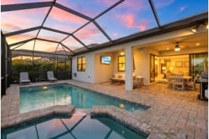 5904 BLUESTAR COURT, LAKEWOOD RANCH, FL 34211 - MLS#MFRA4682097