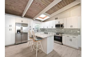 216 GLADIOLUS STREET, ANNA MARIA, FL 34216 - MLS#MFRA4682103