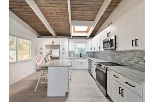 216 GLADIOLUS STREET, ANNA MARIA, FL 34216 - MLS#MFRA4682103