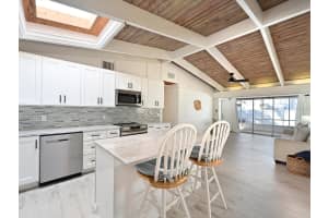 216 GLADIOLUS STREET, ANNA MARIA, FL 34216 - MLS#MFRA4682103