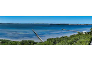 8001 W 20TH PLACE, BRADENTON, FL 34209 - MLS#MFRA4682122