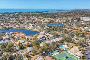 600 CARRIAGE HOUSE LANE, NOKOMIS, FL 34275 - MLS#MFRA4682127