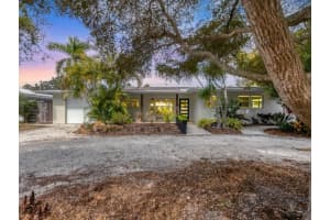 2329 Siesta Dr, SARASOTA 2329 Siesta Dr, SARASOTA