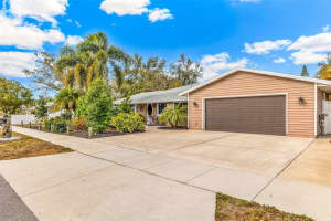 1024 PATTISON AVENUE, SARASOTA, FL 34237 - MLS#MFRA4682184