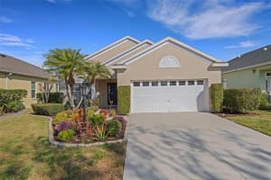 12319 TALL PINES WAY, LAKEWOOD RANCH, FL 34202 - MLS#MFRA4682194