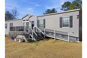 100 CAMP ROAD, PALATKA, FL 32177 - MLS#MFRA4682253