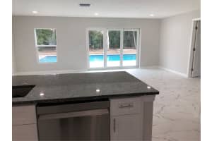 345 PARKLAND AVENUE, SARASOTA, FL 34232 - MLS#MFRA4682269