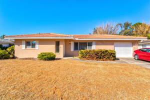 2501 Cass St, SARASOTA