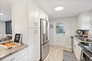 2438 WISTERIA STREET, SARASOTA, FL 34239 - MLS#MFRA4682306