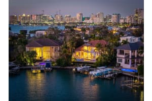 1394 HARBOR DRIVE, SARASOTA, FL 34239 - MLS#MFRA4682309