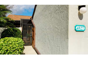 4527 PARK LAKE TERRACE, BRADENTON, FL 34209 - MLS#MFRA4682375