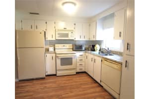 5803 DANBURY LANE, SARASOTA, FL 34233 - MLS#MFRA4682379