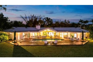 1306 LAKE SHORE DRIVE, SARASOTA, FL 34231 - MLS#MFRA4682401