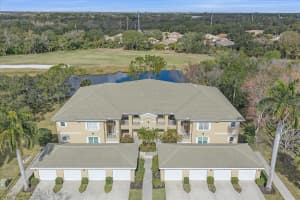 6334 Grand Oak Cir #203, BRADENTON
