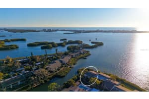 1507 CLOWER CREEK DRIVE, SARASOTA, FL 34231 - MLS#MFRA4682434