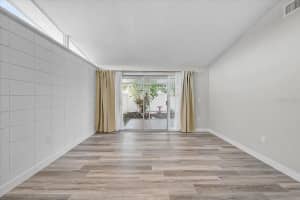 3133 LAKE RIDGE DRIVE, SARASOTA, FL 34237 - MLS#MFRA4682465