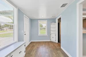 905 MYRTLE AVENUE, VENICE, FL 34285 - MLS#MFRA4682485