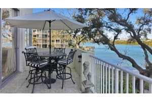 1355 PORTOFINO DRIVE, SARASOTA, FL 34242 - MLS#MFRA4682516