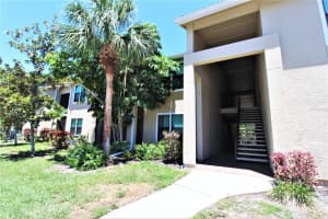 4040 Crockers Lake Blvd #1725, SARASOTA
