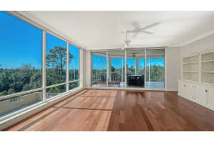 393 N POINT ROAD, OSPREY, FL 34229 - MLS#MFRA4682548