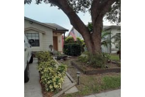 13427 Laraway Dr, RIVERVIEW