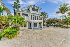 3007 AVENUE F #1, 2, 3, 4, HOLMES BEACH, FL 34217 - MLS#MFRA4682621