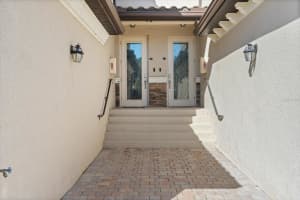 18113 GAWTHROP DRIVE, LAKEWOOD RANCH, FL 34211 - MLS#MFRA4682644