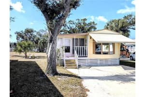 3300 26TH AVENUE, BRADENTON, FL 34208 - MLS#MFRA4682651