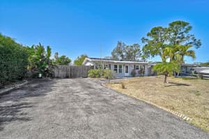 4208 35TH STREET, BRADENTON, FL 34205 - MLS#MFRA4682655